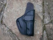 Kožené opaskové pouzdro K.M.Saddlery Mustang pro Walther PP