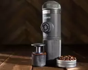 Ruční kávovar Wacaco Nanopresso, šedá