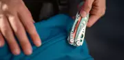 Multifunkční kleště Leatherman Skeletool CX NIGHTSHADE - modré