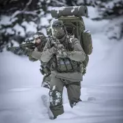 Bunda Carinthia G-Loft HIG 4.0 Jacket SOF, černá