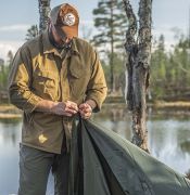Košile Helikon Woodsman Shirt, černá / taiga green Košile Helikon Woodsman Shirt, černá / taiga green