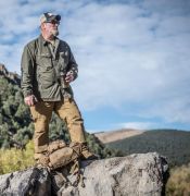 Kalhoty Helikon Pilgrim Pants, Coyote / Taiga Green Kalhoty Helikon Pilgrim Pants, Coyote / Taiga Green