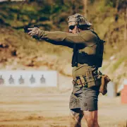 Taktické triko Helikon-Tex Apex Lightweight Combat Shirt - Nylon Stretch, Olive Green Taktické triko Helikon-Tex Apex Lightweight Combat Shirt - Nylon Stretch, Olive Green
