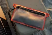 Voděodolné pouzdro Magpul DAKA Waterproof Window Pouch Medium. Coyote