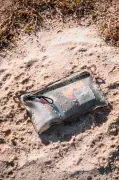 Voděodolné pouzdro Magpul DAKA Waterproof Window Pouch Medium. Coyote