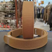 Opasek Dýlejc látkový hnědý, 152 cm + EDC spona Opasek Dýlejc látkový hnědý, 152 cm + EDC spona
