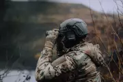 Bunda Helikon Level 7 Climashield® Apex, Coyote