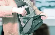 Hrudní brašna UTG Vital chest pack