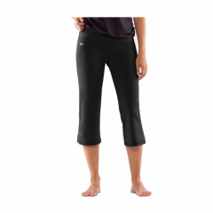 Under Armour Dámské kalhoty Under Armour Perfect Kick Back Capri Short (Velikost XS)