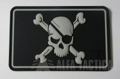 Nášivka 3D Pirate Skull 70x45mm, černo-bílá