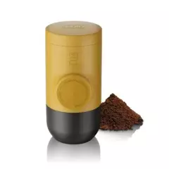 Kávovar Wacaco Minipresso na mletou kávu, zlatý okr
